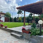 за гости - къща тончеви 3*