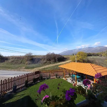 за гости - къща тончеви 3* Kalofer