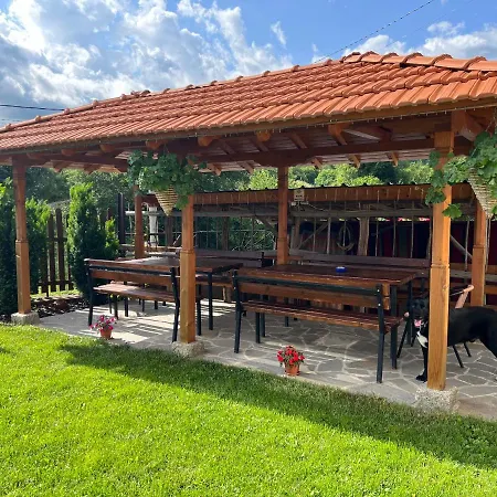 за гости - къща тончеви 3*