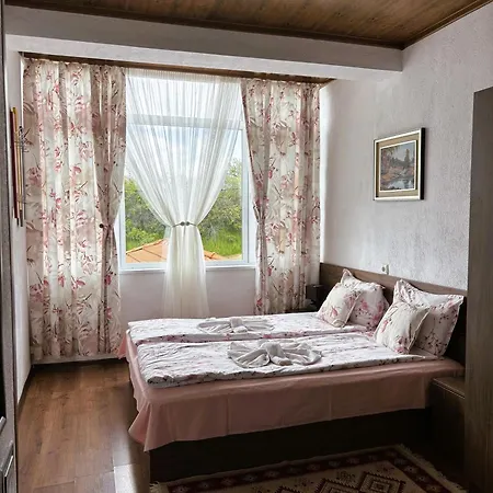 Guest house за гости - къща тончеви Kalofer