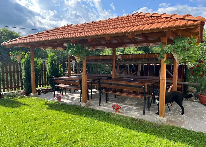 за гости - къща тончеви 3*