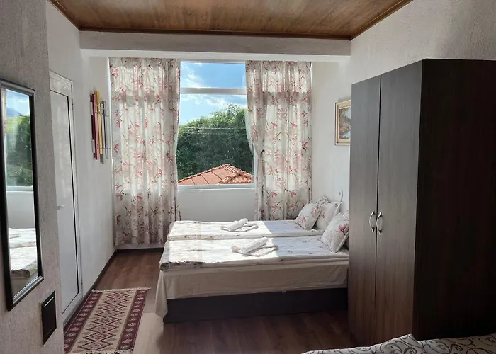 Guest house за гости - къща тончеви 3*